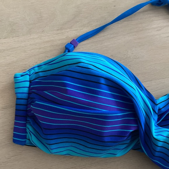 La Vie en Rose Aqua- Bikini Top - Large - Picture 2 of 7